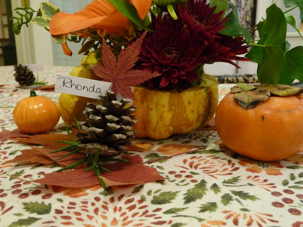 Thanksgiving Table Decor